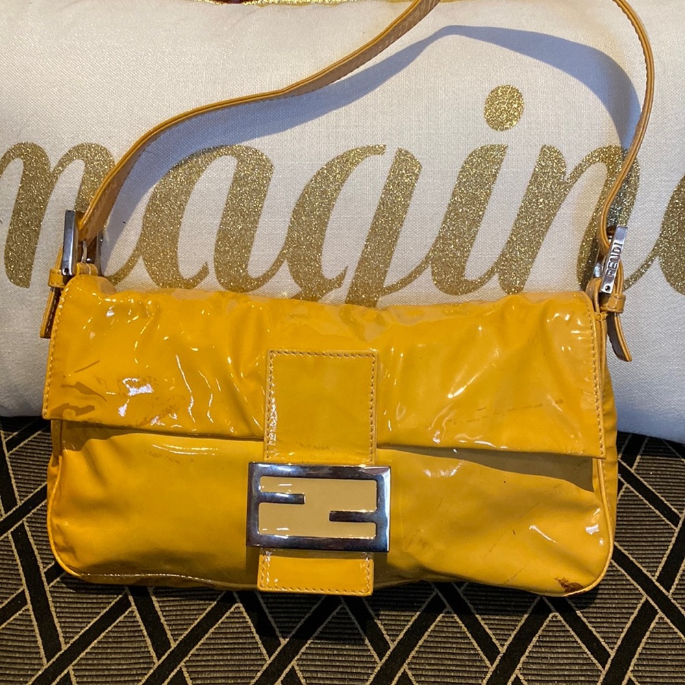 Fendi Patent Leather Silk Suede  Lining Logo Bag NeverUsed